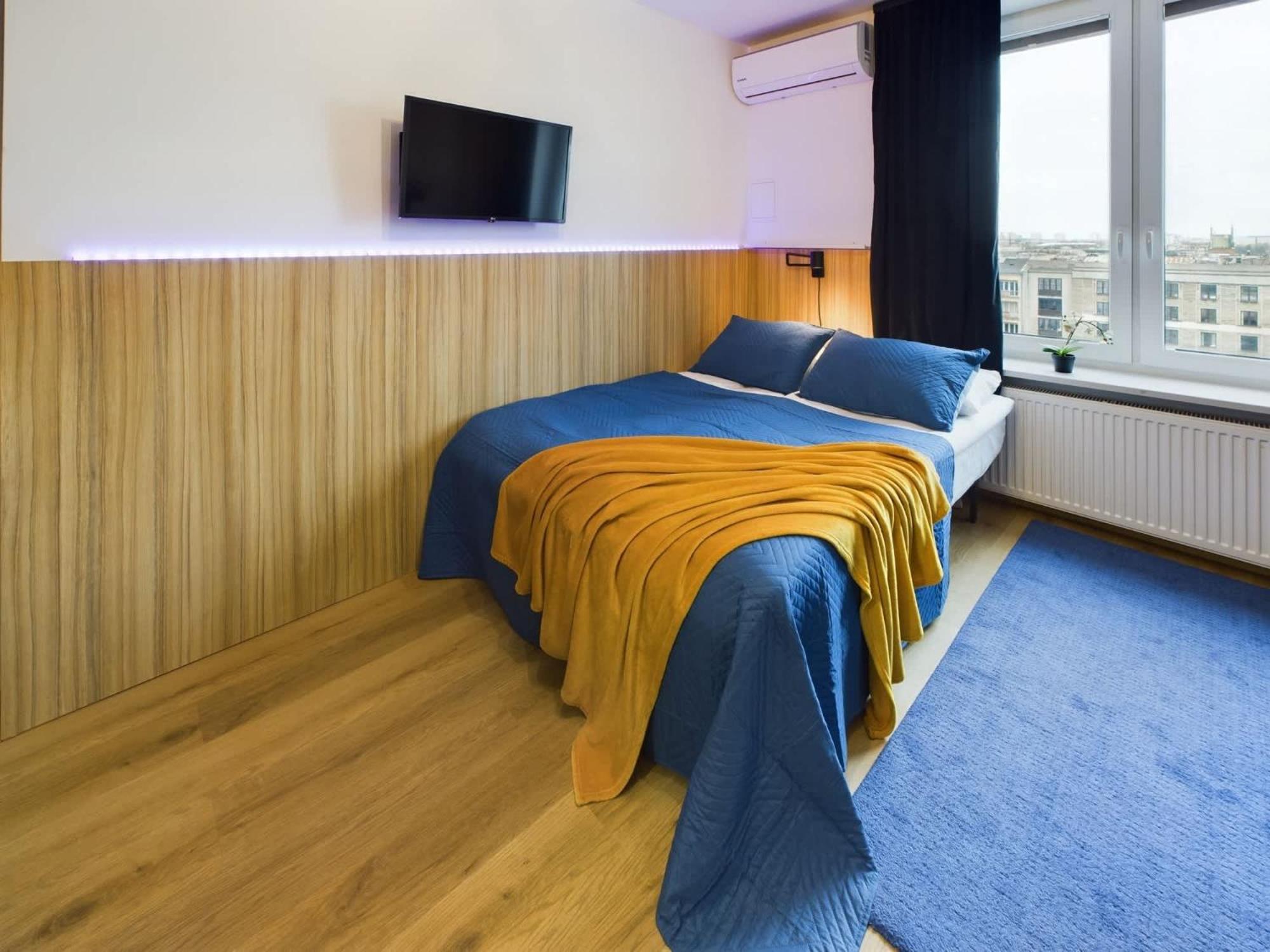 Modern Air-conditioned By Renters *