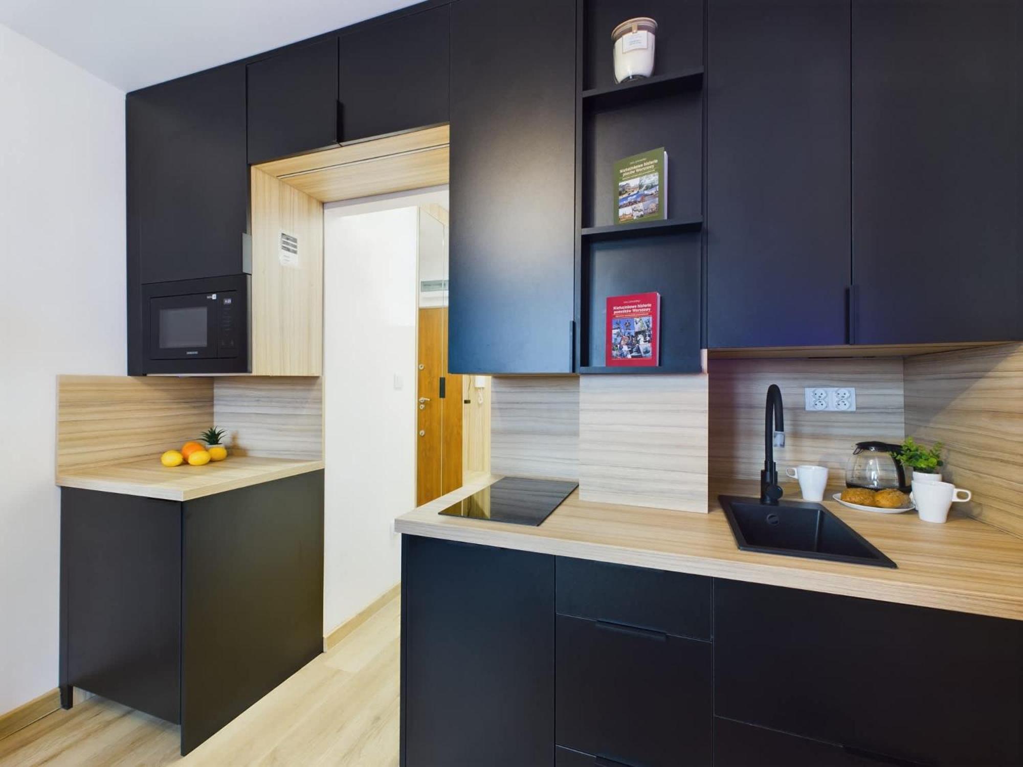 Modern Air-conditioned By Renters